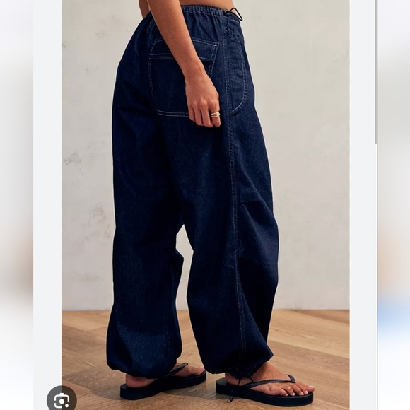 Urban Outfitters BDG Baggy Cargo Balloon Barrel Wide Leg Denim Pant Blue XS - Picture 5 of 16